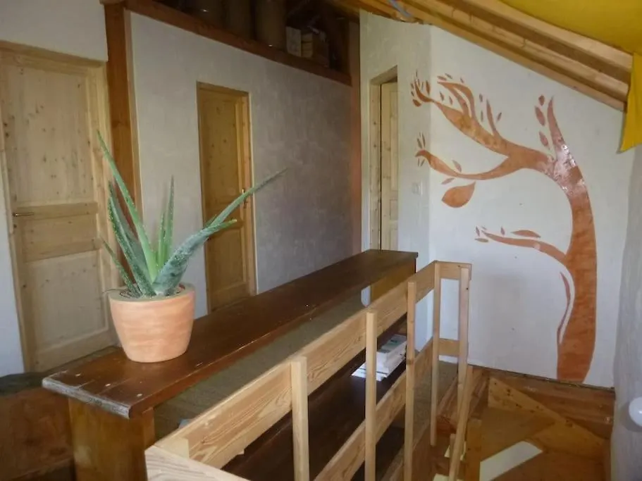 Prázdninový dům Gite De 100M2 Dans Maison Passive En Paille Saint-Michel-de-Chaillol